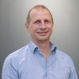 Doktor MUDr. Peter Mertan